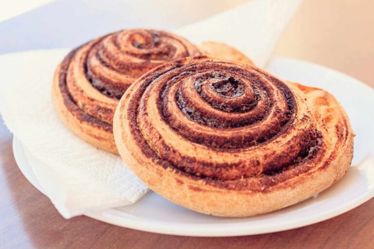 Starbucks Cinnamon Swirl Calories – Healthy Nutrition Guide 2026