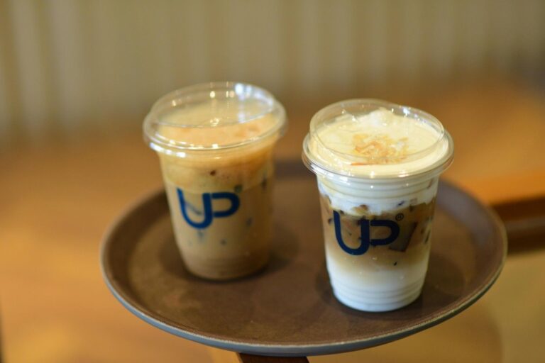 Cold Foam vs Whipped Cream