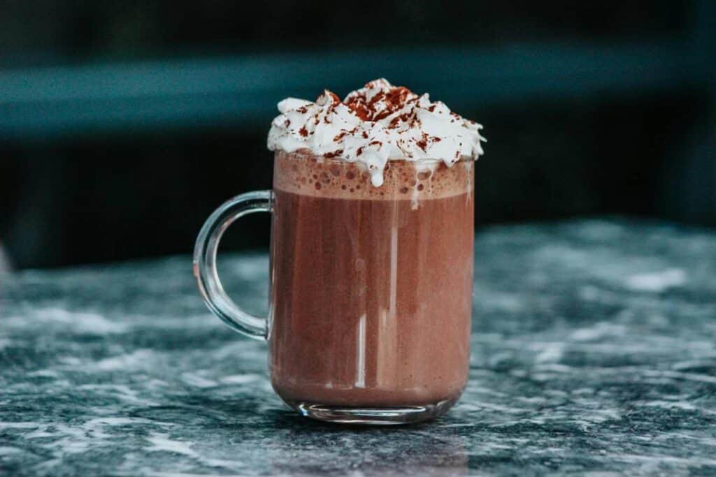Starbucks Hot Chocolate Calories by Size — Full Breakdown