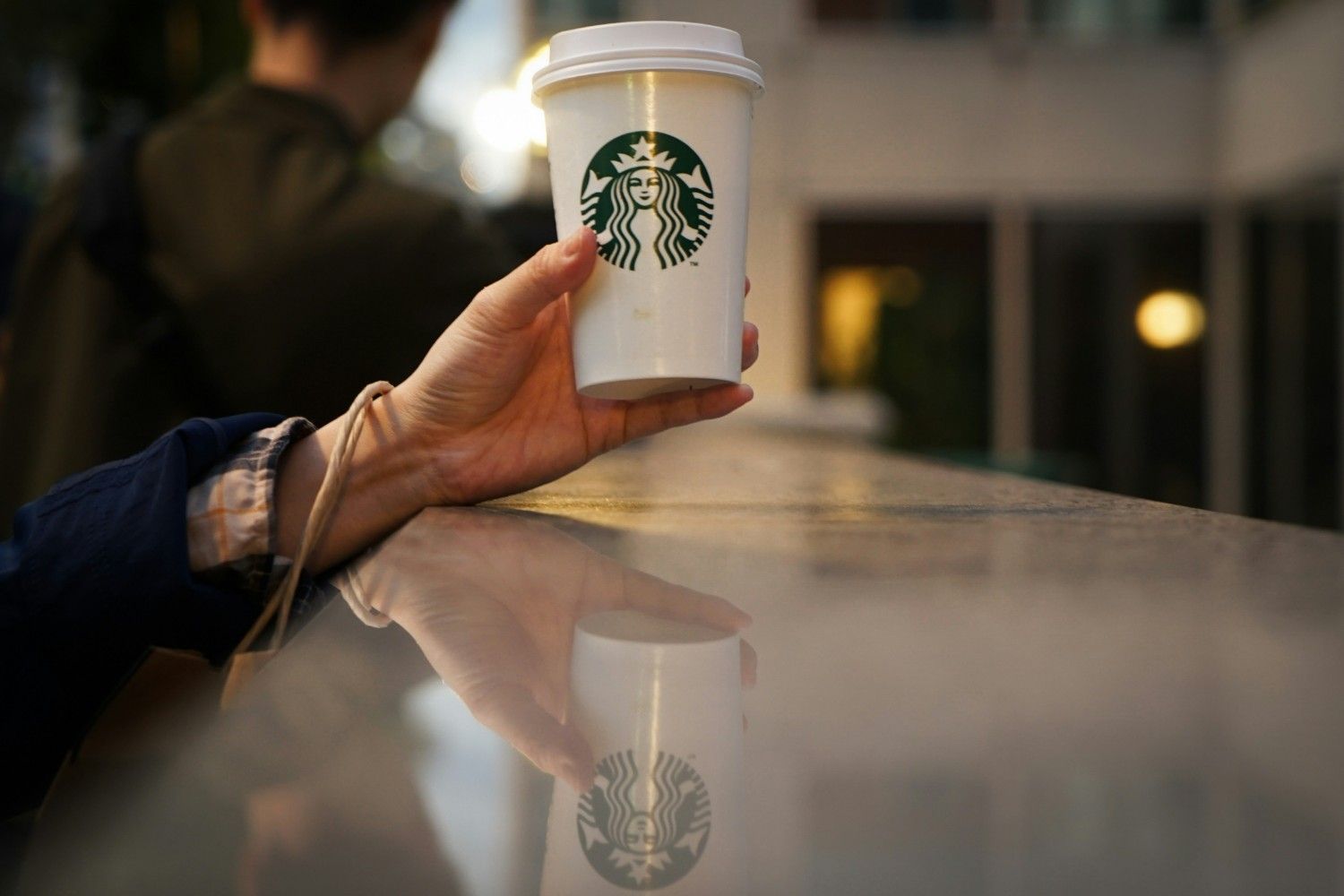 lowest calorie milk at starbucks